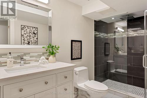 1045 Fair Birch Drive, Mississauga, ON - Indoor Photo Showing Bathroom