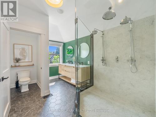 37 Elmview Drive, Toronto (Birchcliffe-Cliffside), ON - Indoor Photo Showing Bathroom