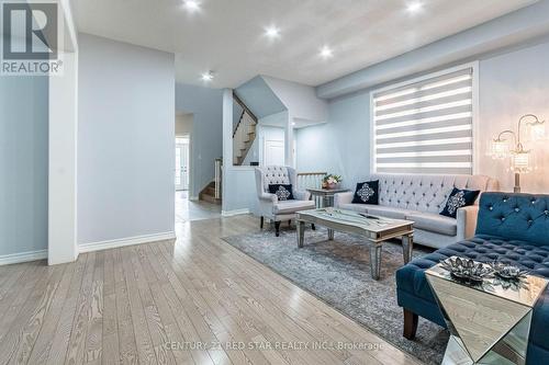 194 Mcgahey Street, New Tecumseth (Tottenham), ON - Indoor Photo Showing Living Room