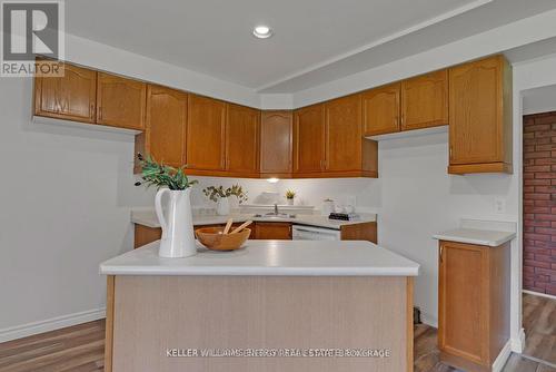 99 Willow Glen Drive, Kawartha Lakes (Lindsay), ON - Indoor Photo Showing Kitchen