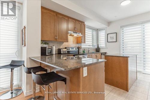 Th 7 - 389 The Westway, Toronto (Willowridge-Martingrove-Richview), ON - Indoor Photo Showing Kitchen