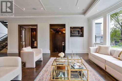 77 Shelborne Avenue, Toronto, ON - Indoor Photo Showing Living Room