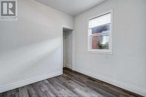 242 Josephine Avenue, Windsor, ON - Indoor Photo Showing Other Room