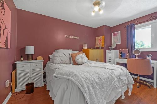 6164 Osprey Boulevard, Mississauga, ON - Indoor Photo Showing Bedroom