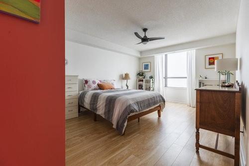 432 Main Street E|Unit #401, Hamilton, ON - Indoor Photo Showing Bedroom