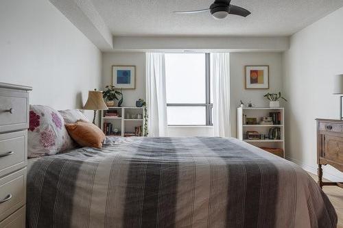 432 Main Street E|Unit #401, Hamilton, ON - Indoor Photo Showing Bedroom