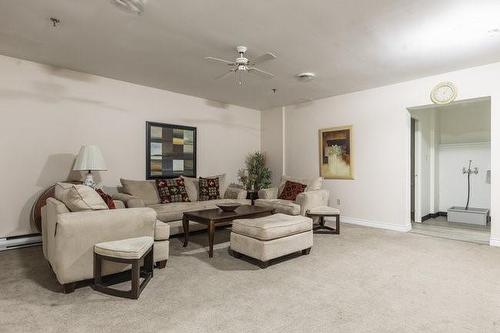 432 Main Street E|Unit #401, Hamilton, ON - Indoor Photo Showing Living Room