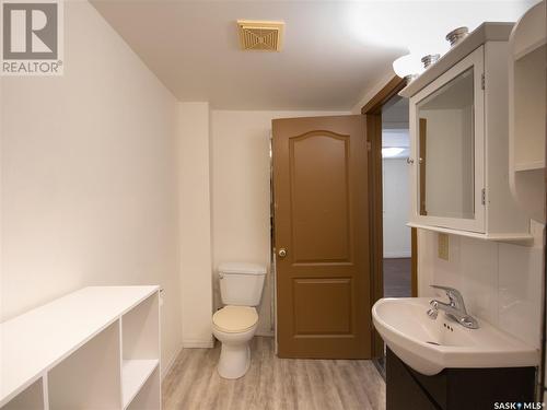 1156 Athol Street, Regina, SK - Indoor Photo Showing Bathroom