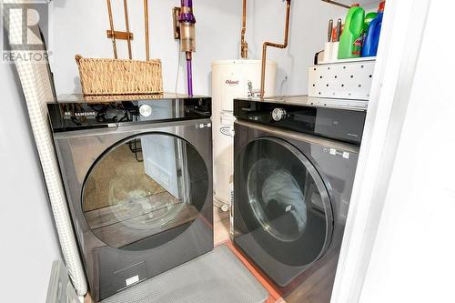 50 Emmerson Avenue Unit#201, Ottawa, ON - Indoor Photo Showing Laundry Room