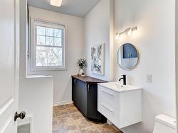 Powder room - 