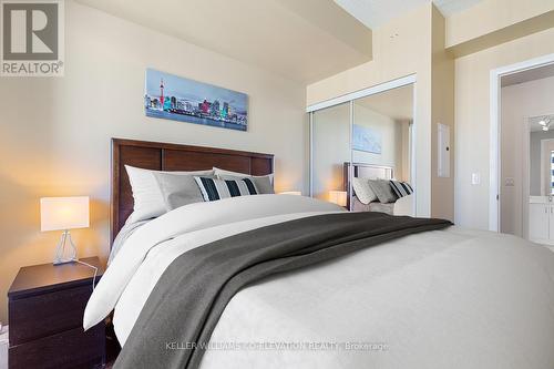 2412 - 215 Fort York Boulevard, Toronto C01, ON - Indoor Photo Showing Bedroom