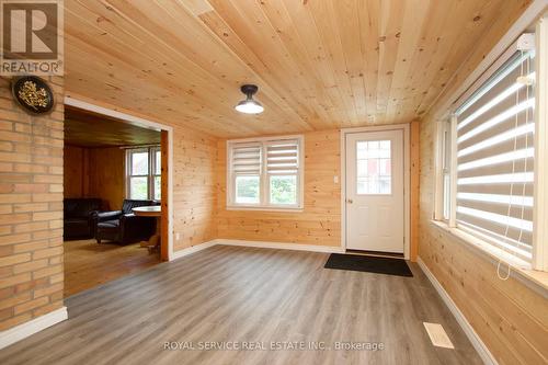 4504 Highway 2, Clarington, ON - Indoor Photo Showing Other Room