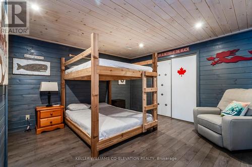 365 Pheasant Lane, Midland, ON - Indoor Photo Showing Bedroom