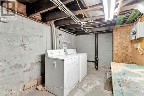 171 Balmoral Avenue N, Hamilton, ON - Indoor Photo Showing Laundry Room