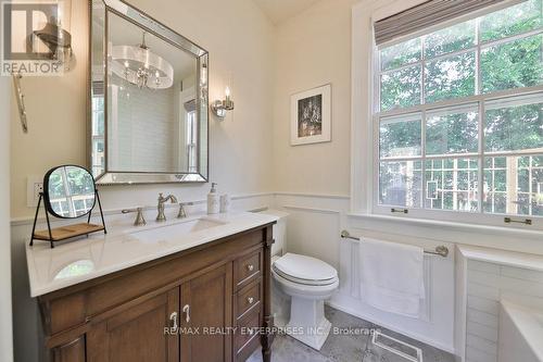 1234 Old River Road, Mississauga, ON - Indoor Photo Showing Bathroom