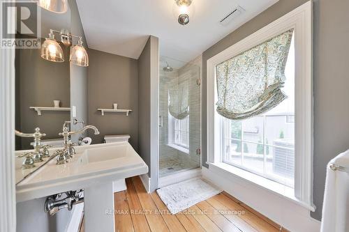 1234 Old River Road, Mississauga, ON - Indoor Photo Showing Bathroom