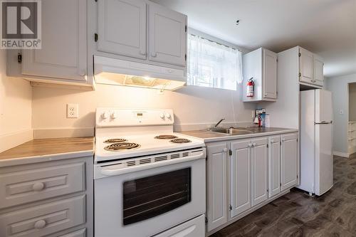 94 New Harbour Road, Spaniards Bay, NL - Indoor Photo Showing Kitchen