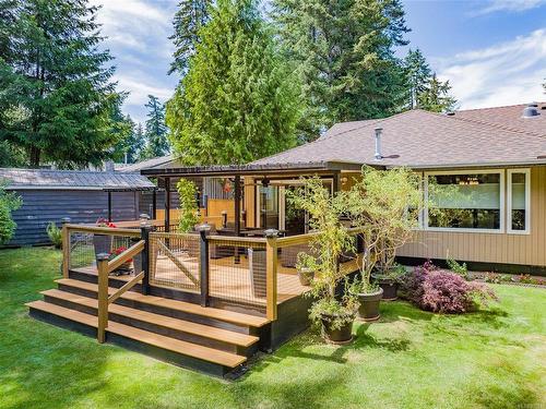 750 Quilchena Cres, Nanaimo, BC - Outdoor With Deck Patio Veranda