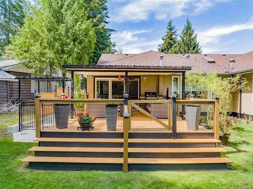 750 Quilchena Cres, Nanaimo, BC - Outdoor With Deck Patio Veranda