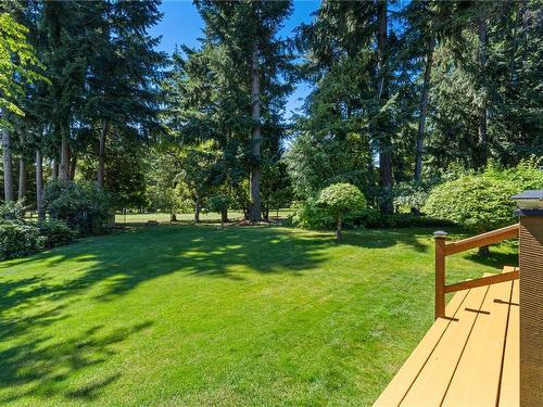 750 Quilchena Cres, Nanaimo, BC - Outdoor With Backyard