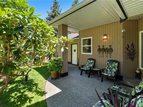 750 Quilchena Cres, Nanaimo, BC - Outdoor With Deck Patio Veranda