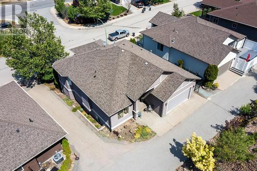 1077 Peak Point Drive, West Kelowna, BC - Outdoor