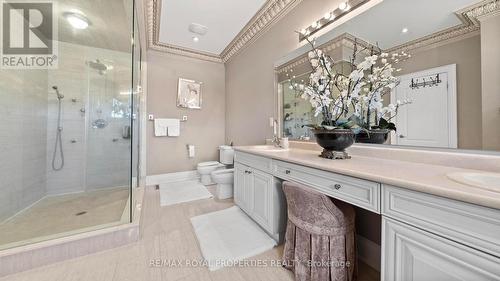 153 Pine Hill Road, Bradford West Gwillimbury, ON - Indoor Photo Showing Bathroom