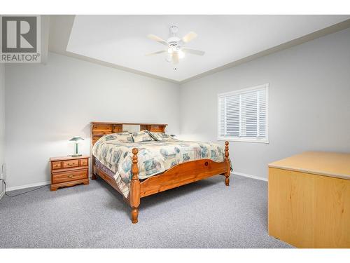 490 Monashee Road, Vernon, BC - Indoor Photo Showing Bedroom