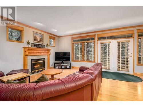 490 Monashee Road, Vernon, BC - Indoor Photo Showing Living Room With Fireplace