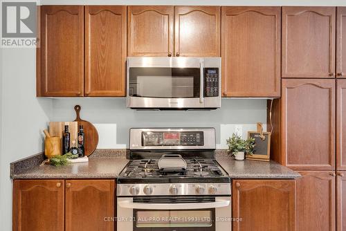 30 Doug Walton Lane, Clarington (Newcastle), ON - Indoor Photo Showing Kitchen