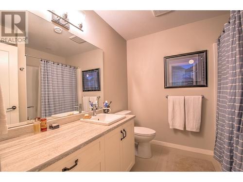 5350 Silver Star Road Unit# 25, Vernon, BC - Indoor Photo Showing Bathroom