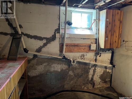 404 Macleod Avenue E, Melfort, SK - Indoor Photo Showing Basement