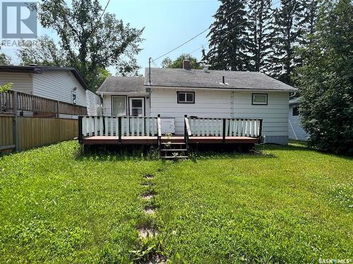 404 Macleod Avenue E, Melfort, SK - Outdoor