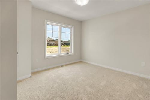 2 Bromley Drive, St. Catharines, ON - Indoor Photo Showing Other Room