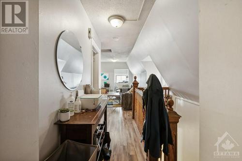 455/457 Somerset Street W, Ottawa, ON - Indoor Photo Showing Other Room