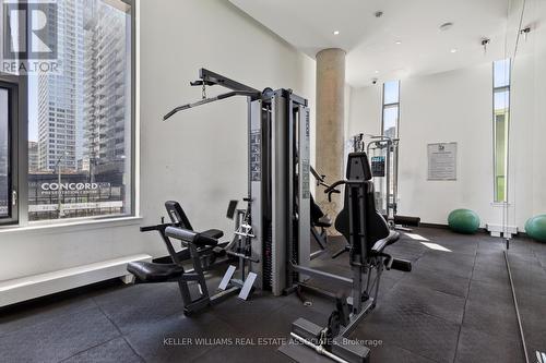 2612 - 170 Fort York Boulevard, Toronto C01, ON - Indoor Photo Showing Gym Room