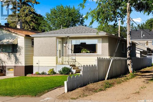 1359 Royal Street, Regina, SK - Outdoor