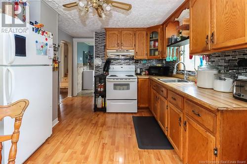 520 Route 820, Baxters Corner, NB - Indoor Photo Showing Kitchen