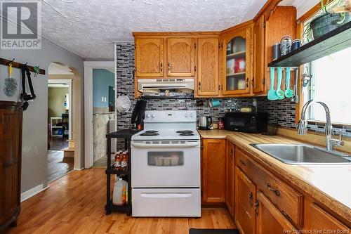 520 Route 820, Baxters Corner, NB - Indoor Photo Showing Kitchen