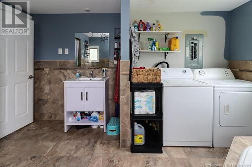 520 Route 820, Baxters Corner, NB - Indoor Photo Showing Laundry Room