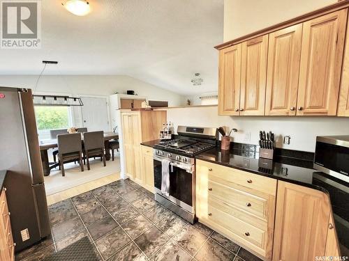 1255 18Th Street W, Prince Albert, SK - Indoor Photo Showing Kitchen