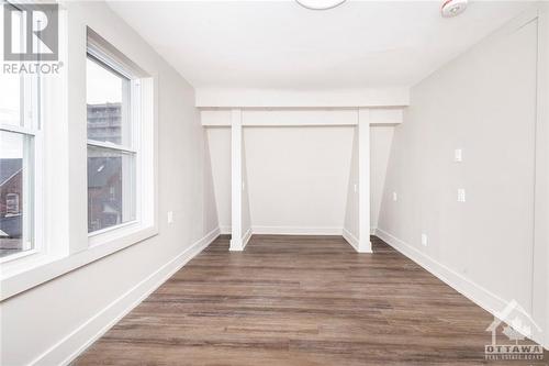 47 Lees Avenue, Ottawa, ON - Indoor Photo Showing Other Room