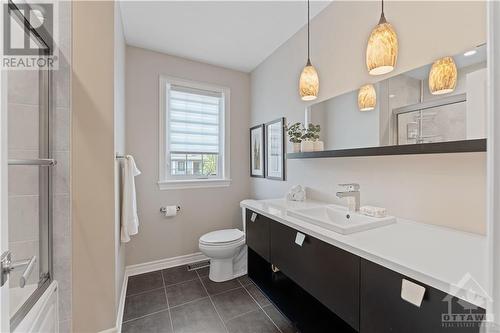 1870 Maple Grove Road, Ottawa, ON - Indoor Photo Showing Bathroom