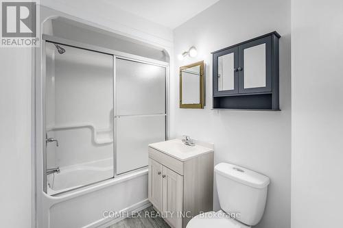 13 Butternut Drive, Kawartha Lakes (Lindsay), ON - Indoor Photo Showing Bathroom