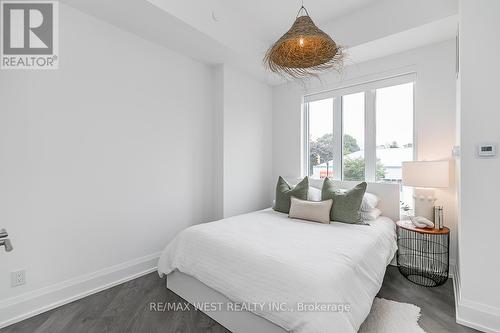 212 - 1 Hume Street, Collingwood, ON - Indoor Photo Showing Bedroom