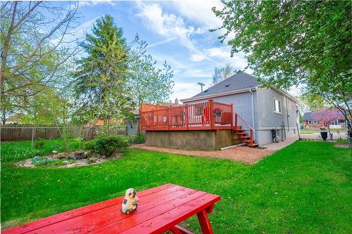 197 Fennell Avenue E, Hamilton, ON - Outdoor With Deck Patio Veranda With Backyard