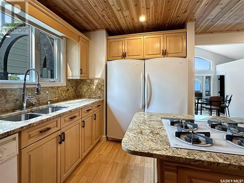 138 S Katepwa Drive, Katepwa Beach, SK - Indoor Photo Showing Kitchen With Double Sink