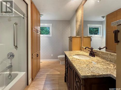 138 S Katepwa Drive, Katepwa Beach, SK - Indoor Photo Showing Bathroom