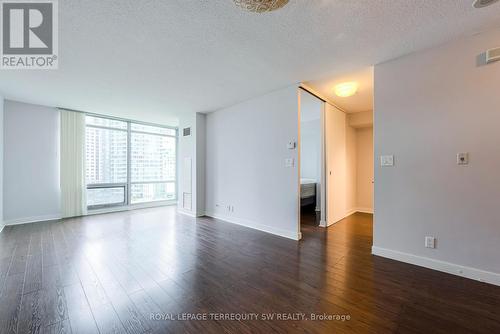 911 - 81 Navy Wharf Court, Toronto, ON - Indoor Photo Showing Other Room