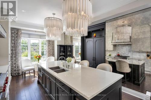 279 Rebecca Street, Oakville, ON - Indoor Photo Showing Kitchen With Double Sink With Upgraded Kitchen